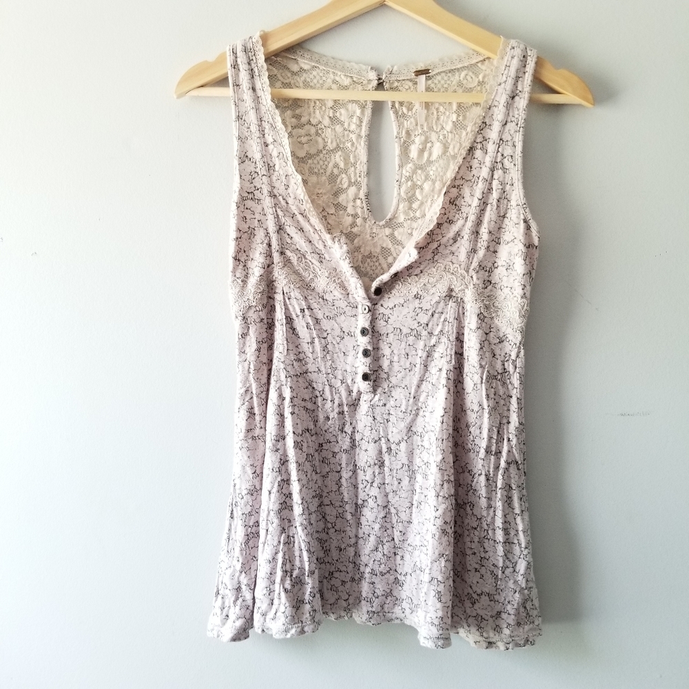 Free People Sleeveless Floral Lace Top XS
